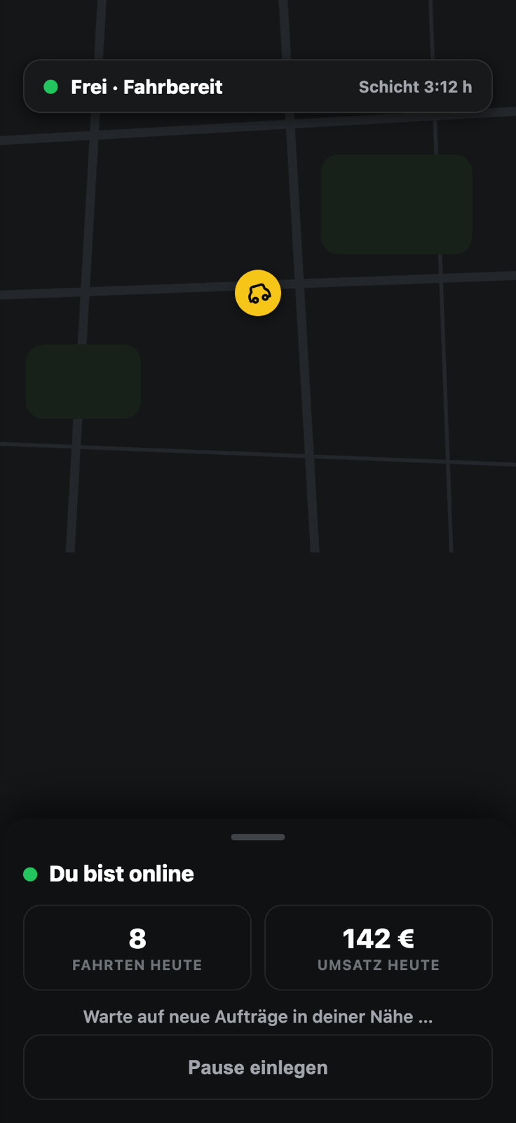 Fahrer-App: Startbildschirm mit Frei-Status (Dark Mode)
